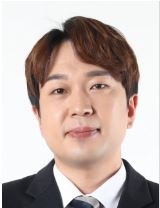 이현우